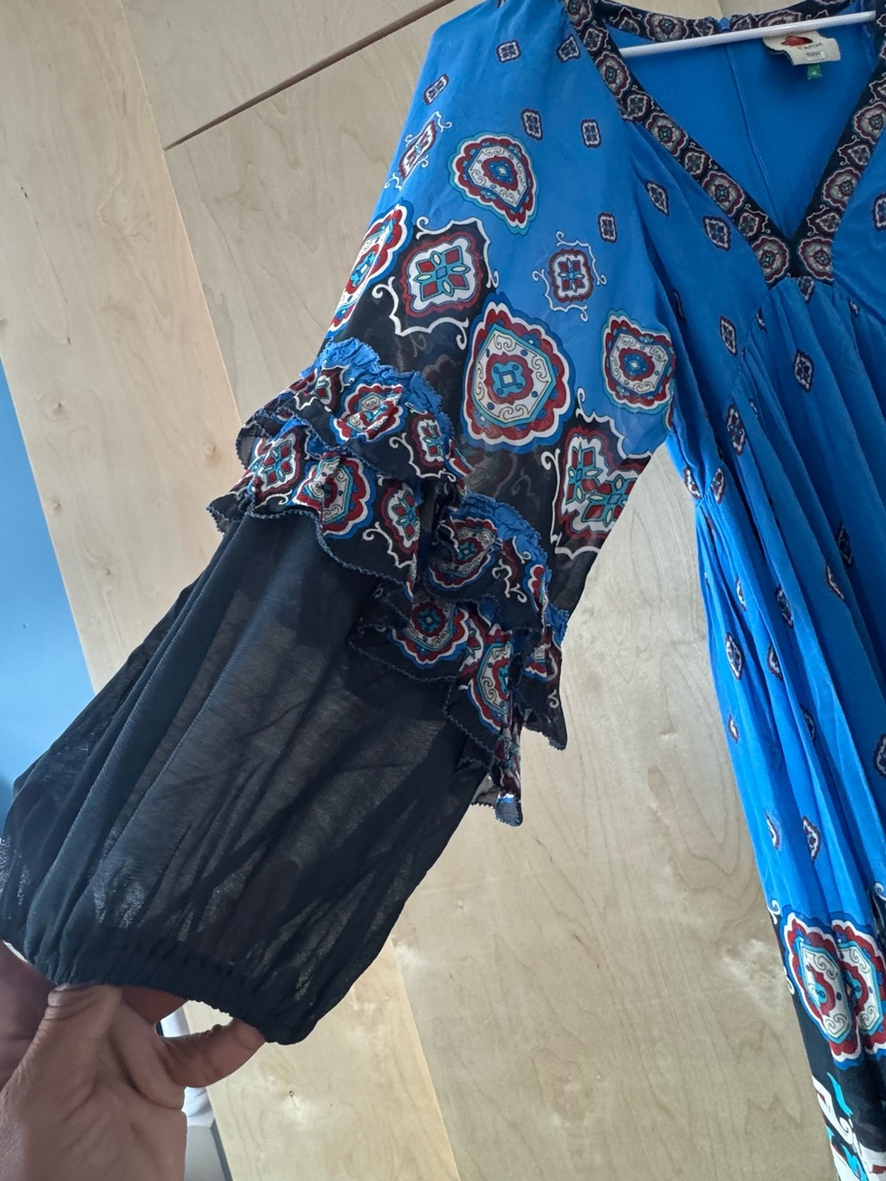 FARM Rio Blue Printed High-Low Maxi Dress - Picture 7 of 8